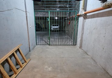 COCHERA MAS BAULERA - ZONA: PLAZA COLON