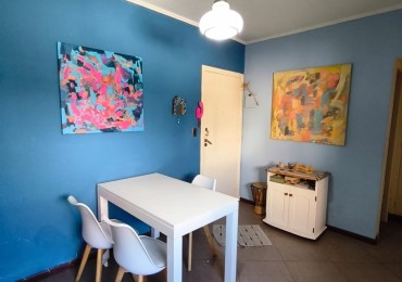 DEPARTAMENTO 2 AMB LATERAL, RECICLADO Y MUY LUMINOSO - ZONA: COMPLEJO UNIVERSITARIO